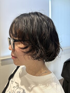 ルーツリー(Rootree) 顔周りがポイントのボブパーマ