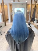 ペールブルー