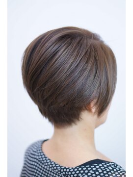 フルブルーム(fullbloom) [西八王子/full bloom]ショートボブハイライトカラー