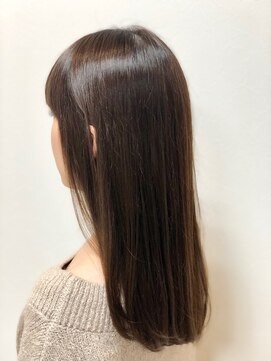 ユア ヘアー ルーム(Your Hair ROOM) ストレートセミロング