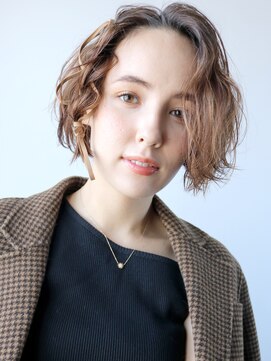 アルバム 渋谷パルコ(ALBUM) ニュアンスショートアレンジ_耳かけウェーブパーマ_47387