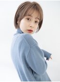 ワンサイドショート 美人ショート 耳かけショート 丸顔 くせ毛風