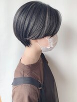 ステアケース 武蔵小杉店(stair:case) 大人ハイライトカラーハンサムショートセンターパート