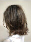 イメチェンヘアスタイル透明感ベージュ,美肌カラー,フェミニン