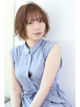 オーロ 武庫之荘店(ORO) 小顔に魅せる外ハネスタイル/艶ブラウン/シースルーバング