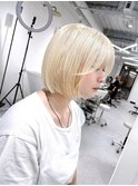 blond bob