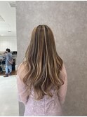 バレイヤージュヘア　