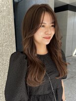 ローネス(LONESS)&nbsp;柔らかさのあるブラウンベージュ【表参道/青山】