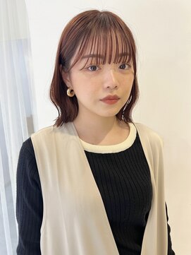 シエル 一社(cher) 切りっぱなしボブ×ぱらっとバング