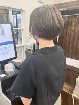 ジャストビューティー リアリー(just beauty Really)&nbsp;グレージュハイライト×ショート【横須賀中央 Really】