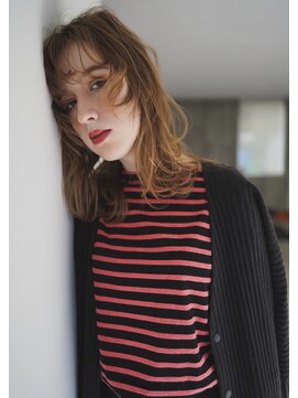 イオエ 心斎橋(ioe) グレージュ20代30代40代【髪質改善,レイヤーカ