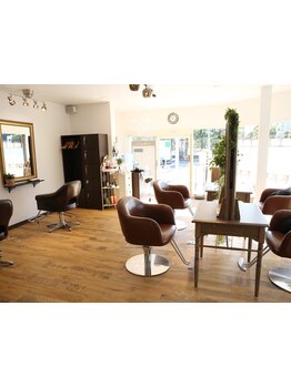 一人ひとりの髪質やクセを見極め、あなたにピッタリのスタイルをご提案☆あなたのなりたいを叶えてくれる♪