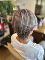 クープシゾー(coupe ciseaux)&nbsp;プラチナシルバー☆