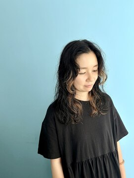 オン(ON) ウエットパーマ&デザインブリーチ【伊勢原/パーマ/ベージュ】