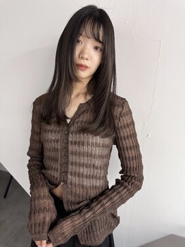 シアー(siar) フェイスレイヤー　レイヤーカット　カチモリ　ロングヘア　韓国