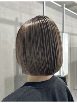 ルイ(ROUIS produced by LUCK 津田沼) ヘーゼルベージュ/オリーブベージュ/似合わせカット