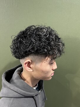 メゾンフォーメン トアロード(Maison for men TorRoad) スペインカール【メンズパーマ/メンズメッシュ/メッシュパーマ】