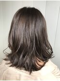 モノトーングレー