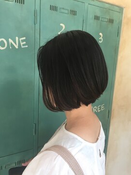 アウルヘアー(owl hair) ミニボブ