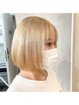 エイト ヘアサロン 渋谷本店(EIGHT) ホワイトブロンド　e17