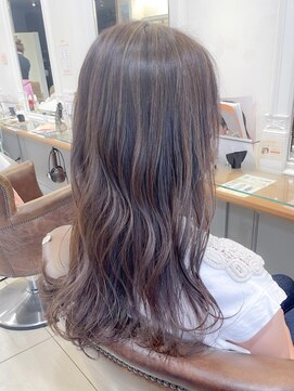 ネオリーブアイム 横浜西口店(Neolive aim) 白髪ぼかしハイライト ベージュカラー【横浜】