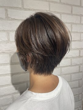 アッシュ 稲田堤店(Ash) くびれエアリーショート