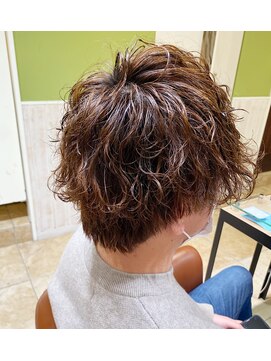 ネオリーブソラ 相模大野店(Neolive sola) メンズ波巻きスパイラルパーマ