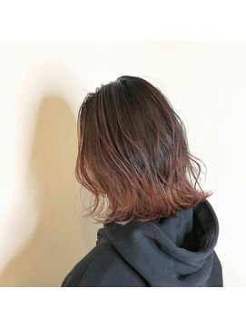 ルッソリベラ 池袋(Lusso libera) くびれミディ×ピンクブラウン/30代40代50代