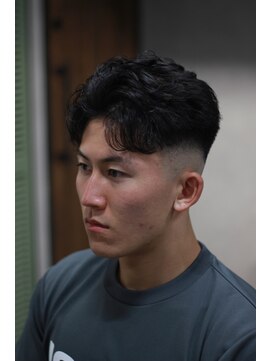 ニューオールド 三軒茶屋(NEW OLD) ミドルフェードパーマ