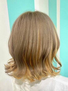 マティーナ ヘアー 池袋(Matina hair) 【ハニーブロンド/インナーカラー/イエロー】20代30代40代50代
