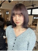 ラベンダーグレージュ ボブ 顔周りレイヤー ハイトーンカラー