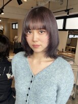 ニュート(Neut )&nbsp;ラベンダーグレージュ ボブ 顔周りレイヤー ハイトーンカラー