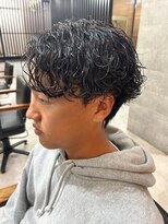 メンズ リコ(MEN'S RICO)&nbsp;センターパート波巻き刈り上げマッシュメンズパーマ【大和】