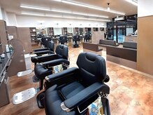 理容プラーナ 青森造道店の雰囲気（混雑時の平均待ち時間約10～20分/予約制ではございません）