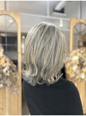 シルバーベージュ