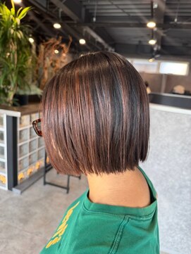 インク(ink) タッセルボブ/切りっぱなしボブ