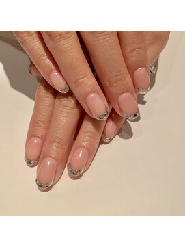 スリースター 横浜 三ツ沢上町(Three Star) ガラスフレンチネイル