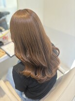 エレノア 枚方(Eleanor)&nbsp;【梅木】ベージュカラー/くびれ巻きヘア