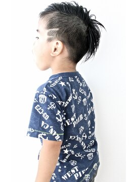 プレイ(Play) モヒカン・ツーブロック