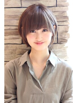 レウナ 外苑前(Reuna) 【３０代・４０代・５０代】大人の女性に人気のひし形ボブ