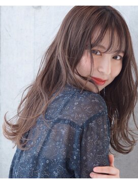 アトリエ フェム(atelier.fem) ヌーディーアッシュベージュ