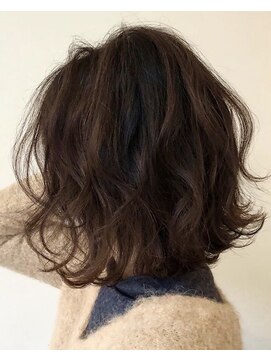 ヴェシカ(veccica) ナチュラルハイライトカラー♪♪