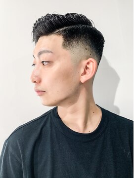 フジヤマ バーバー ショップ(FUJIYAMA BARBER SHOP) 七三オールバックツイストパーマコンマヘア