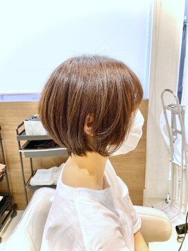 アッシュ 大泉学園店(Ash) 【ほぼボブ】長めショートボブ［Ash大泉学園 横山］
