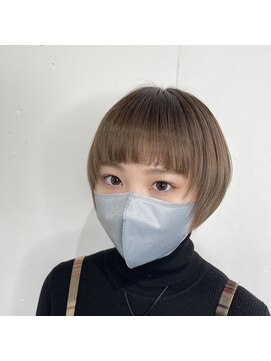 アップシーデイジー(upsy daisy) パッツン前髪×ショート