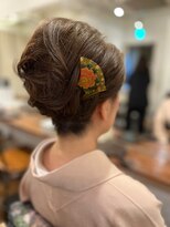 桜ギンザ (Ginza) ショートカットの和装アレンジ