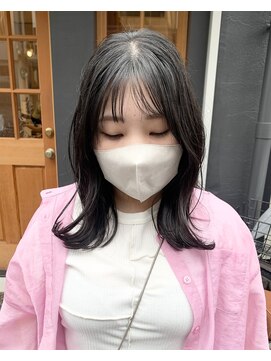 トレパルッキエーレ(tre parrucchiere) ［-tre-］くびれレイヤー