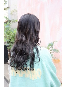 ヒカリス 中崎店(HIKARIS) レイヤー無し◇ロングボブ◇前髪あり◇波ウェーブ