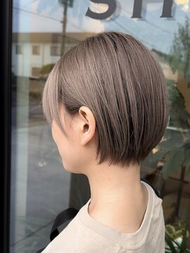 シェルハ(SHELHA) ショートボブ グレージュ シルバーグレー ショートカット