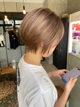 リンダテーラ(Linda tela) 【札幌白石】カット/ダブルカラー/ミルクティーベージュ